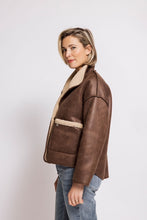 Load image into Gallery viewer, ZHRILL JAS LEDERLOOK brown/beige
