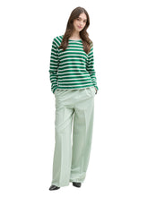 Afbeelding in Gallery-weergave laden, TOM TAILOR DENIM STRUCTURED T-SHIRT WITH BUTTONS green white stripe