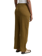 Afbeelding in Gallery-weergave laden, TOM TAILOR DENIM TEXTURED SOFT PANTS golden olive green