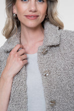 Load image into Gallery viewer, GEISHA GILET TEDDY sand