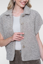 Load image into Gallery viewer, GEISHA GILET TEDDY sand