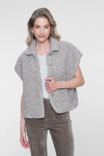 Load image into Gallery viewer, GEISHA GILET TEDDY sand