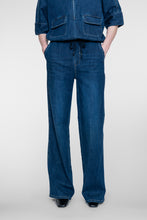 Load image into Gallery viewer, GEISHA JEANS EASY dark blue denim washed