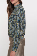 Afbeelding in Gallery-weergave laden, GEISHA SHIRT grey/olive green