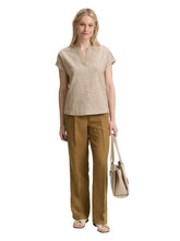 Afbeelding in Gallery-weergave laden, TOM TAILOR BLOUSE SHORTSLEEVE WITH SLUB STRUCTURE nutria olive