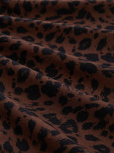 Afbeelding in Gallery-weergave laden, TOM TAILOR T-SHIRT MOCK NECK ALLOVERPRINT brown black small leo