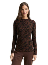 Afbeelding in Gallery-weergave laden, TOM TAILOR T-SHIRT MOCK NECK ALLOVERPRINT brown black small leo