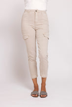 Afbeelding in Gallery-weergave laden, ZHRILL CARGO PANTS SADA sand
