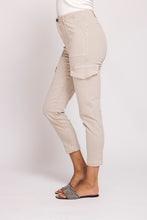 Afbeelding in Gallery-weergave laden, ZHRILL CARGO PANTS SADA sand
