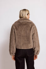 Load image into Gallery viewer, ZHRILL JAS CHARLA sand/beige/taupe
