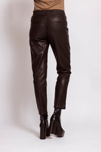 Load image into Gallery viewer, ZHRILL LEDERLOOK BROEK CHIARA brown
