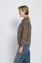 Load image into Gallery viewer, ZHRILL JACKET LILLA LUIPAARD PRINT sand/beige/taupe
