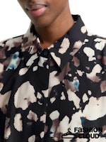 Load image into Gallery viewer, TOM TAILOR DENIM FEMININE BLOUSE WITH PLACKET abstract print
