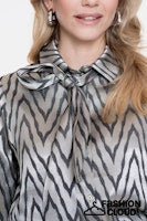 Load image into Gallery viewer, GEISHA BLOUSE ANIMAL SILVER silver grey
