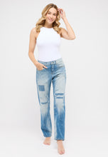 Afbeelding in Gallery-weergave laden, ANGELS JEANS STRAIGHT PATCH light blue fancy destroyed
