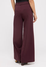 Afbeelding in Gallery-weergave laden, ANGELS JEANS LIVA SLEEK WIDE LEG deep wine
