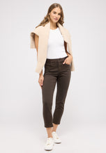 Afbeelding in Gallery-weergave laden, ANGELS JEANS ORNELLA SPORTY 7/8 SLIM FIT chocolate used
