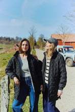 Afbeelding in Gallery-weergave laden, FREEQUENT JACKET CROWN QUILT black
