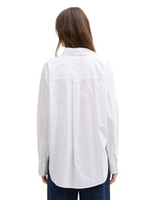 Load image into Gallery viewer, TOM TAILOR DENIM POPLIN SHIRT WITH POCKET white
