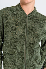 Afbeelding in Gallery-weergave laden, FREEQUENT JACKET GRY VELVET LACE kombu green
