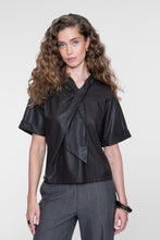 Afbeelding in Gallery-weergave laden, GEISHA SHIRT PU SCARF brown
