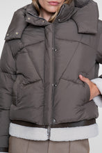 Load image into Gallery viewer, GEISHA JACKET SHORT WITH TEDDY brown
