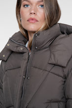 Load image into Gallery viewer, GEISHA JACKET SHORT WITH TEDDY brown
