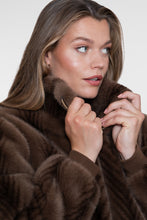 Load image into Gallery viewer, GEISHA JACKET FAKE FUR brown
