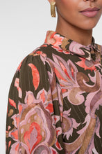 Load image into Gallery viewer, GEISHA BLOUSE dark olive/coral
