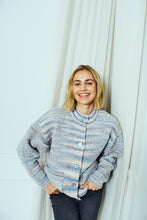 Afbeelding in Gallery-weergave laden, FREEQUENT VEST CLAS SPECED DYED YARN star off white w. baby blue
