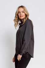 Afbeelding in Gallery-weergave laden, ZHRILL BLOUSE RESI black

