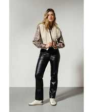 Load image into Gallery viewer, TRAMONTANA TROUSERS CROCO black
