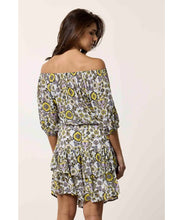 Load image into Gallery viewer, TRAMONTANA TOP WHITE ORNAMENTS print whites
