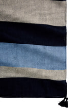 Afbeelding in Gallery-weergave laden, TOM TAILOR STRUCTURED SCARF WITH TASSELS navy beige stripe
