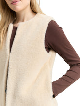 Afbeelding in Gallery-weergave laden, TOM TAILOR COSY VEST sand stone beige
