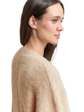 Afbeelding in Gallery-weergave laden, TOM TAILOR KNIT HAIRY BATWING CARDIGAN sand stone beige melange
