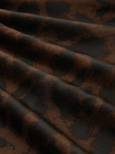 Afbeelding in Gallery-weergave laden, TOM TAILOR BLOUSE WTH BOW-TIE COLLAR brown black big leo print
