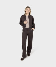Load image into Gallery viewer, ZOSO BONDED TECH TRAVEL PANTS XANDRA espresso
