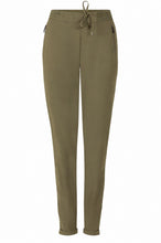 Load image into Gallery viewer, ZOSO TRAVEL BROEK FELICIA green
