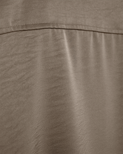 Load image into Gallery viewer, FREEQUENT NIRA SATEEN SHIRT morel

