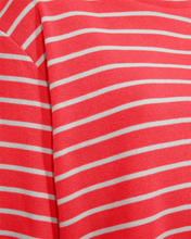 Afbeelding in Gallery-weergave laden, FREEQUENT SHIRT MILA STRIPED WITH BOATNECK bittersweet w. star off white
