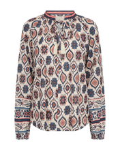Load image into Gallery viewer, FREEQUENT BLOUSE NOMES STRUCTURED PRINT moonbeam w. baked apple
