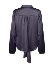 Afbeelding in Gallery-weergave laden, FREEQUENT BLOUSE DOVE SATEEN KNOT DETAIL nightshade
