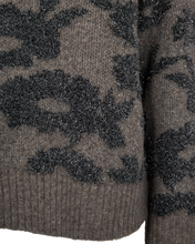 Afbeelding in Gallery-weergave laden, FREEQUENT PULLOVER PANTEA JACQUARD METALLIC FEATHER YARN morel mel. w. med. grey mel.
