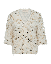 Afbeelding in Gallery-weergave laden, FREEQUENT SHIRT NOLLA JERSEY WITH SEQUIN AND FEATHER YARN moonbeam w. gold
