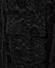 Afbeelding in Gallery-weergave laden, FREEQUENT JACKET GRY VELVET LACE black
