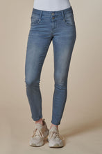 Afbeelding in Gallery-weergave laden, ZHRILL JEANS KELA grey blue denim
