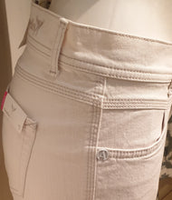 Afbeelding in Gallery-weergave laden, ANGELS ORNELLA MODERN FRINGE light ecru
